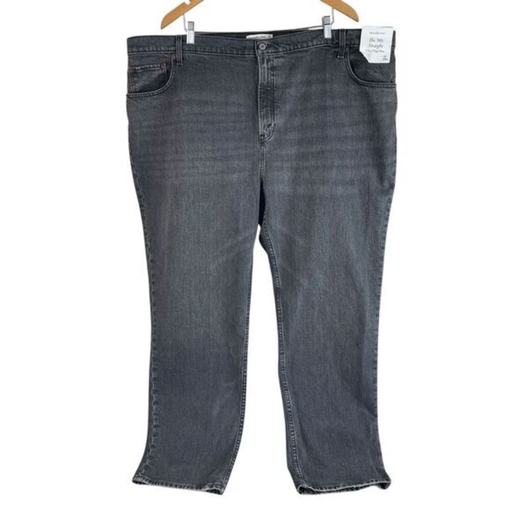 NEW Abercrombie & Fitch Womensā 90s Straight Ultra High Rise Jeans Plus 37/24
